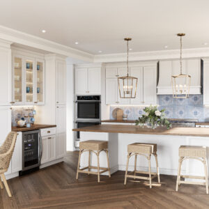 OW-BER33 Oxford White Base Cabinets