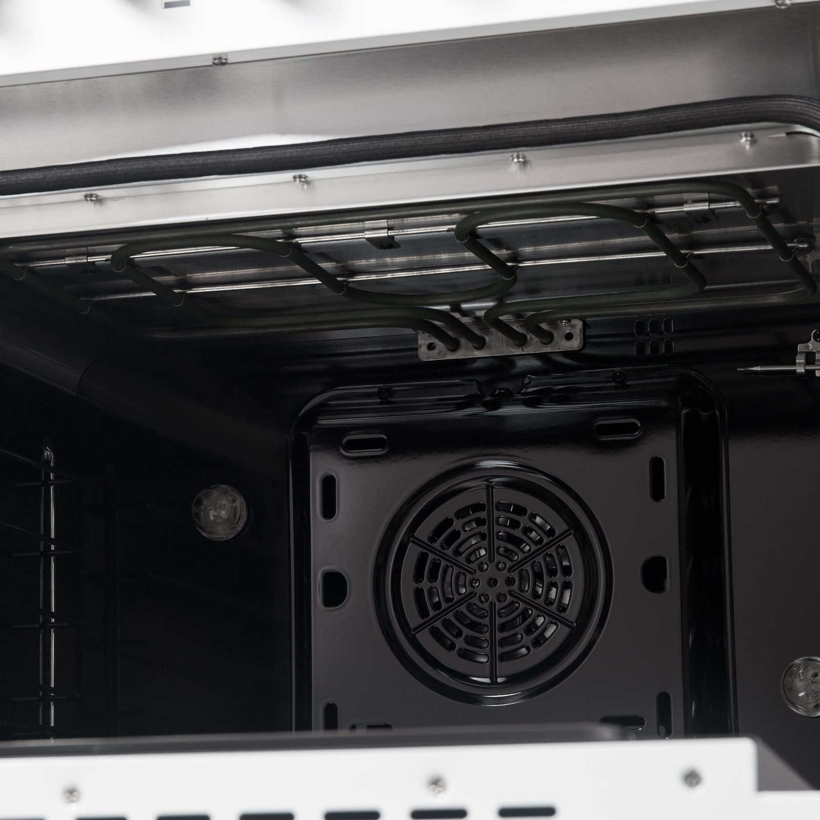Dual_Fuel_FFSGS6156-48WHT_V1_Main_Oven_Broiler_2024-12-13.jpg
