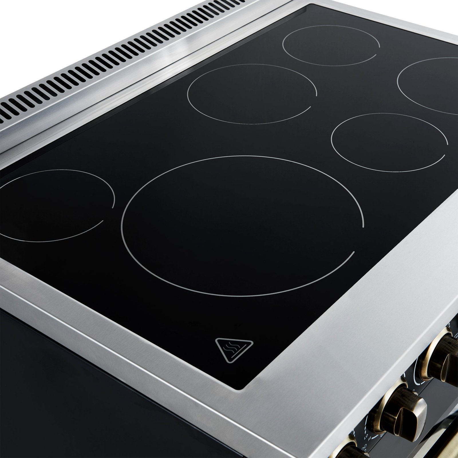 Electric-Range_FFSEL6011-36BLK_V1_6_Angle-Cooktop_04-03-2025.jpg